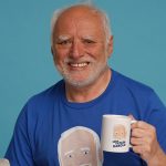 Hungarian Meme-Star ‘Hide the Pain Harold’ Becomes Face of French Coronavirus ‘Thank You’-campaign